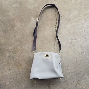 COACH Willow Shoulder Bag C2590 Chalk Colorblock Polished Pebble Leather